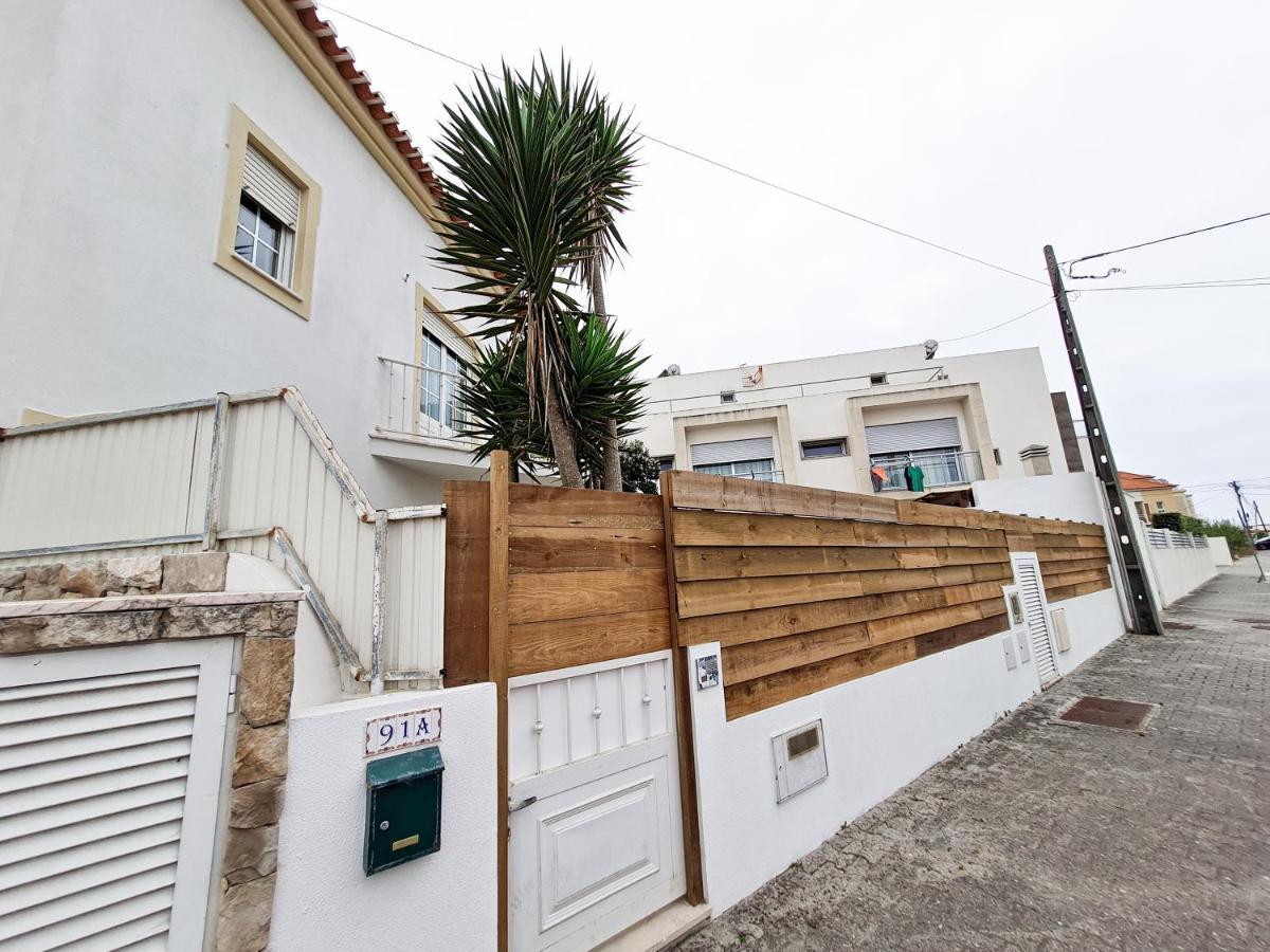 Cloud To Chill Surfhouse Baleal Hostel Фехео Екстериор снимка
